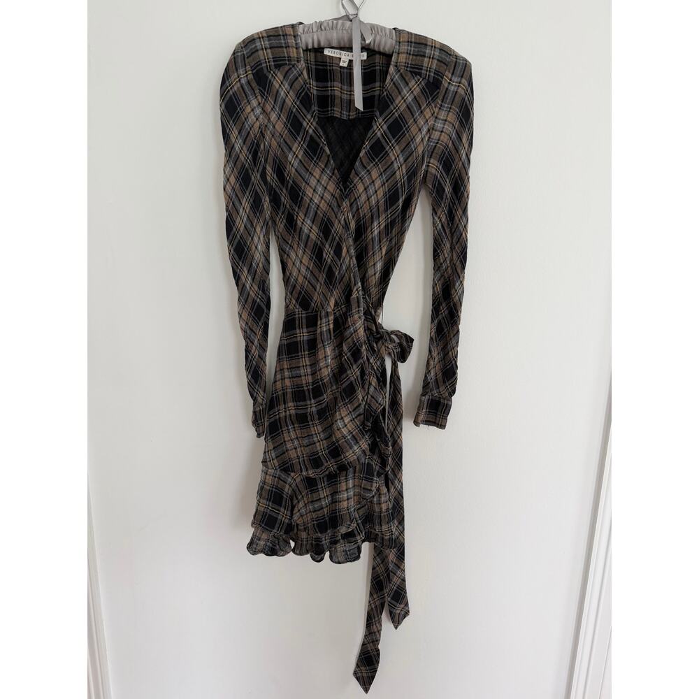 Veronica Beard Farlow Plaid Wrap Dress with 
ruffle trim in black and gold Sz 2